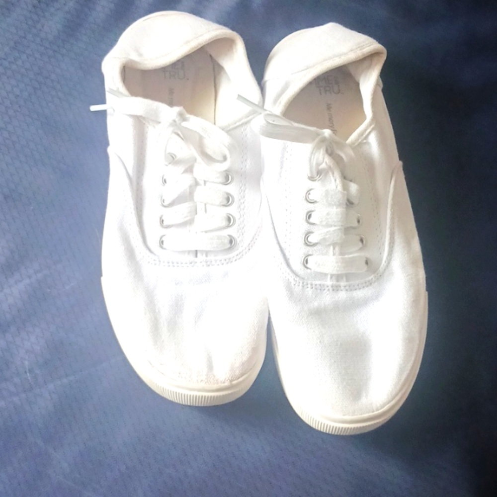 White canvas